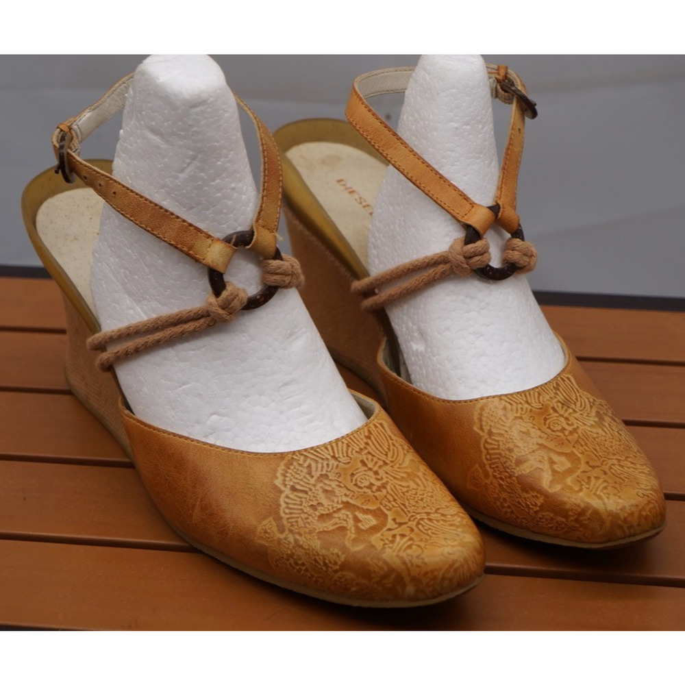 DIESEL tooled Leather Wedge Ankle wrap Sandals Sz 40 (9)